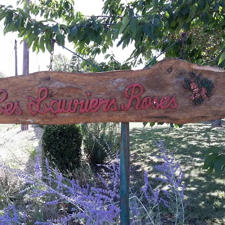 Les Lauriers Roses *